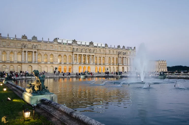 Lire la suite à propos de l’article Voir les Grandes Eaux Nocturnes à Versailles