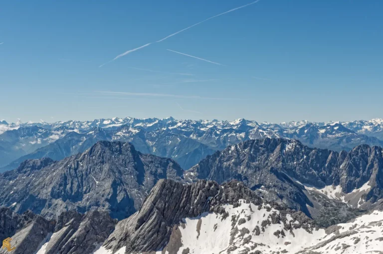 Lire la suite à propos de l’article Le Zugspitze, point culminant de l’Allemagne et visite de Garmisch-Partenkirchen